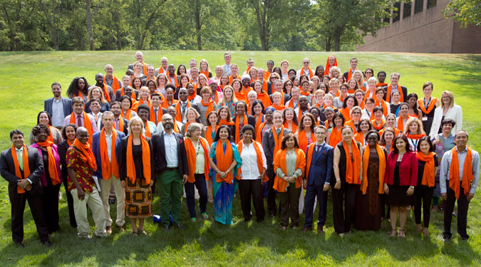 Participants in the UN Women Global Leadership Retreat, held in Palisades, New York, on 1–3 September 2015. (Photo: UN Women/Ryan Brown.)