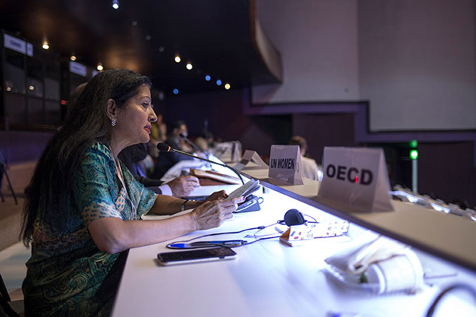 UN Women Deputy Executive Director participates in a High Level round table during the Habitat III conference. Photo: UN Women/Martin Jaramillo Serrano.