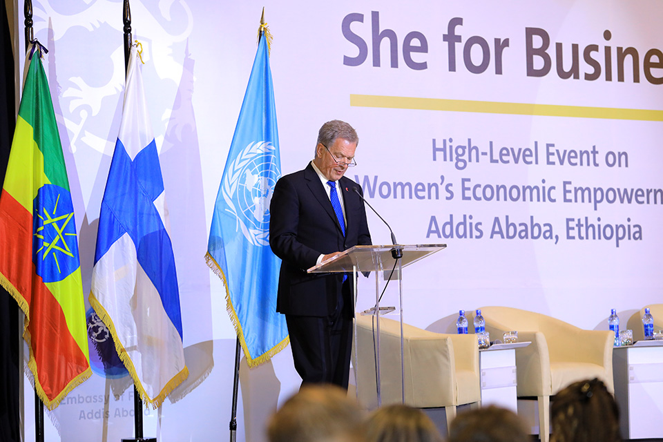 At the "She for Business" event on 15 October, President of Finland, Sauli Niinistö speaks about the economic empowerment of women. Photo: UN Women