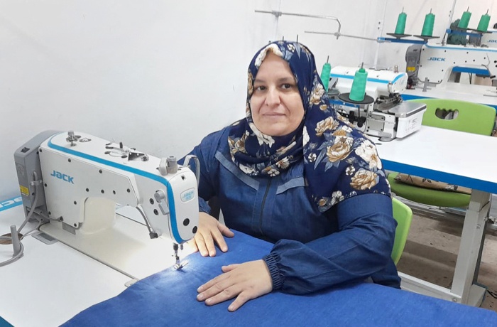 Mariam Al-Gharableh, une veuve jordanienne mère de quatre enfants, s’est rendue dans un centre Oasis de la ville côtière d’Aqaba. 