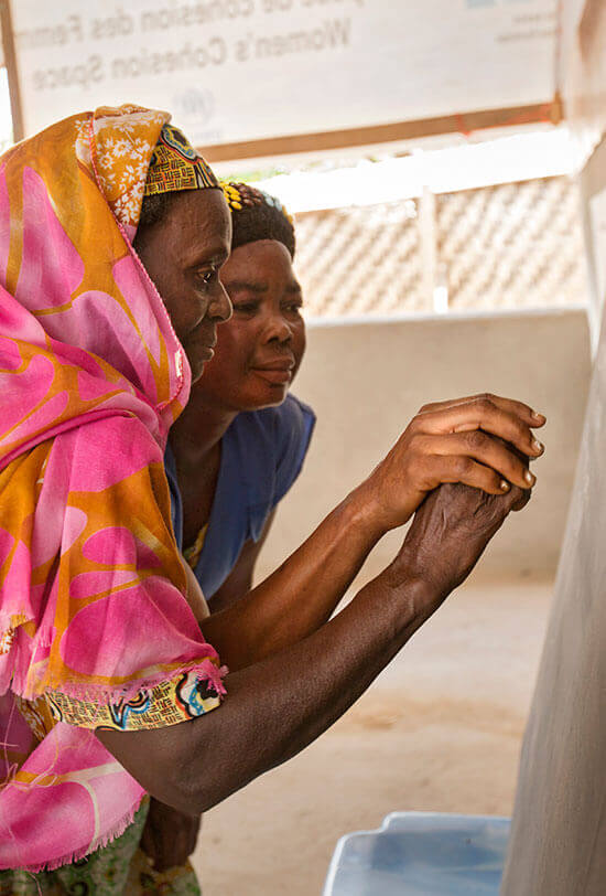 What we do: Humanitarian action. Photo: UN Women/Ryan Brown.