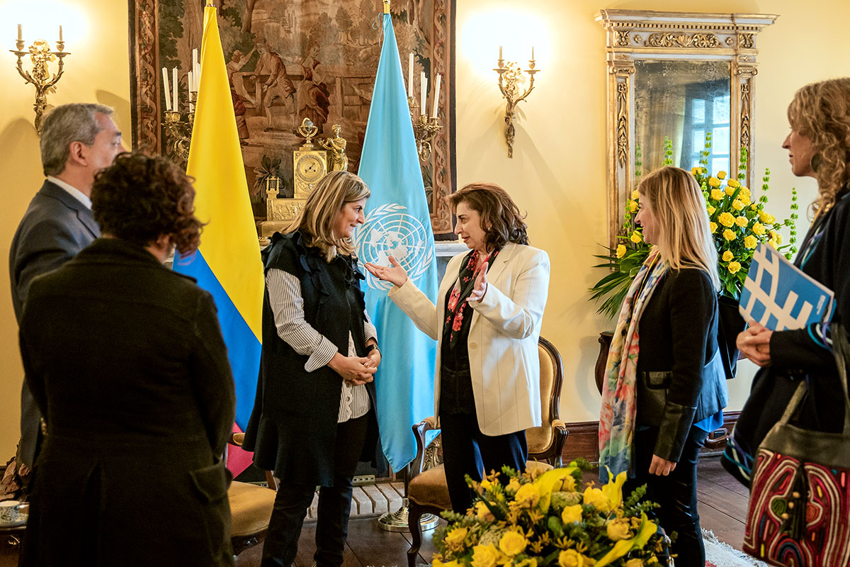UN Women Executive Director Sima Bahous meets with Vice-Minister of Foreign Affairs Laura Gils on 8 August 2022 in Bogota. Photo: UN Women/Juan Camilo Arias Salcedo
