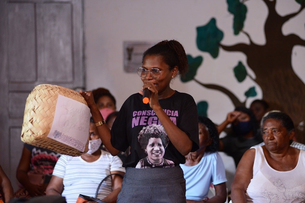 Professor and researcher Geovânia Machado Aires works to educate her community on sustainability and public policy. Photo: UN Women