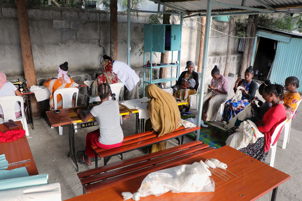 The Association for Women’s Sanctuary and Development (AWSAD) trains crisis-affected women in vocational skills like sewing and tailoring, in in Woldiya, Amhara region, Ethiopia. Photo: UN Women.