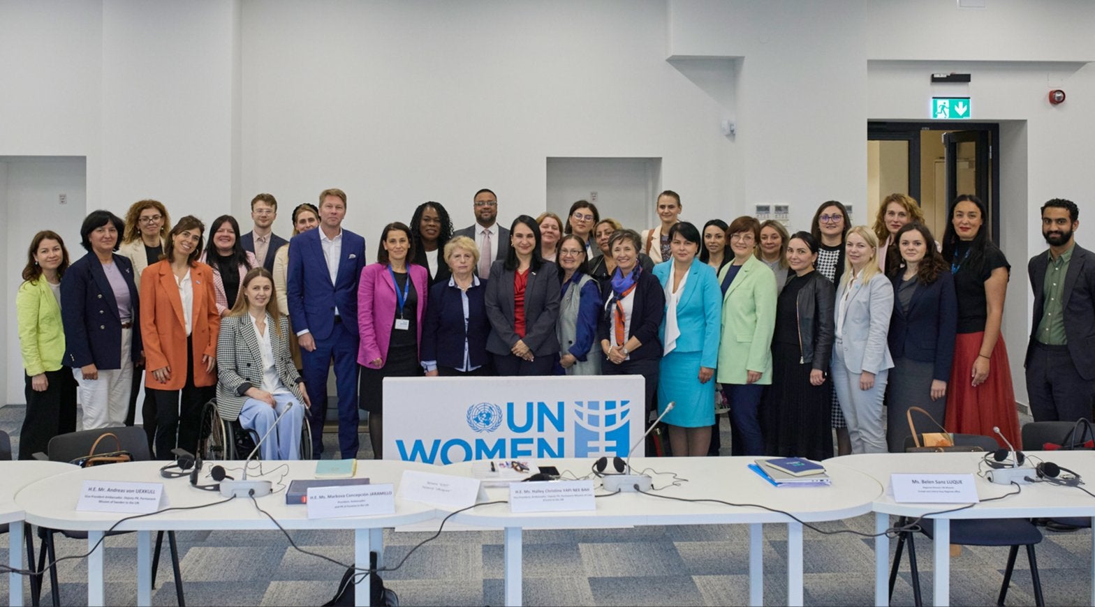 UN Women Executive Board engages in fruitful discussions with civil society, and local authorities on challenges in promoting gender equality in Moldova, and how UN Women can strengthen its support to women’s rights organizations. Photo: UN Women