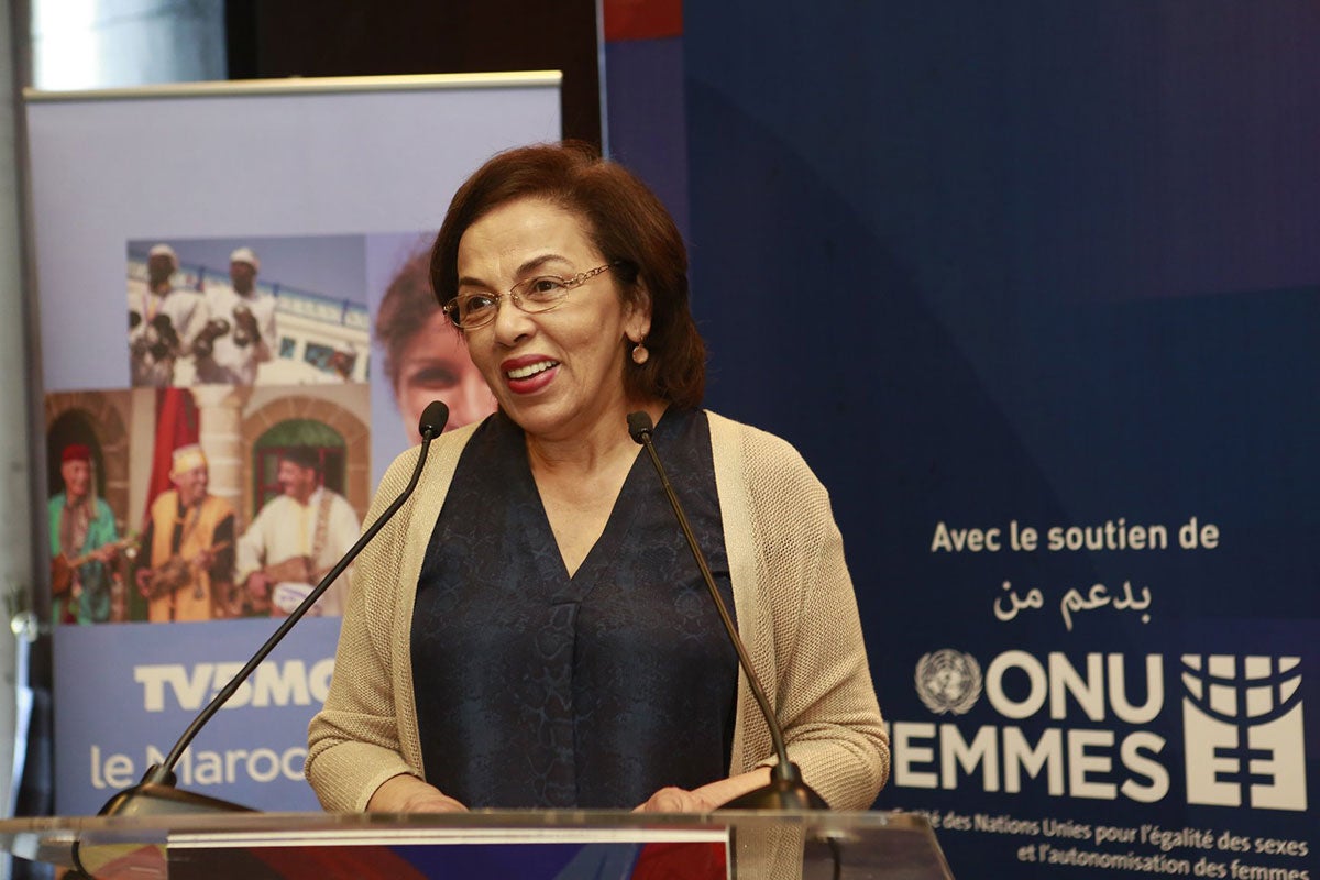 Rabéa Naciri habla en el Foro de Derechos Humanos: el Imperativo de la Igualdad, organizado en 2018 en Esauira (Marruecos), con apoyo de ONU Mujeres. Créditos: Rabéa Naciri