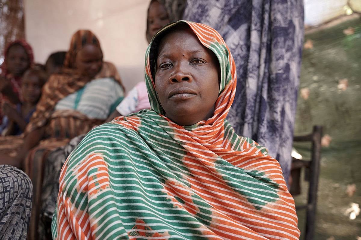Nassim, 28 years and a mother of five children at the Tambasi centre for displaced families in El Fasher, North Darfur. Photo: UNICEF/UNI569483/Mohamed Zakaria