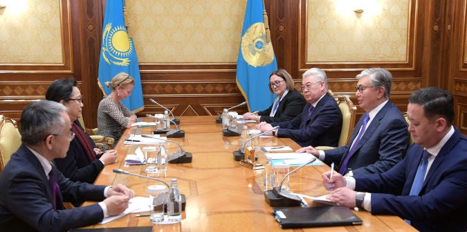 UN Women Deputy Executive Director Åsa Régner in a meeting with Kazakh President Kassym-Zhomart Tokayev. Photo: Akorda, Kazakhstan