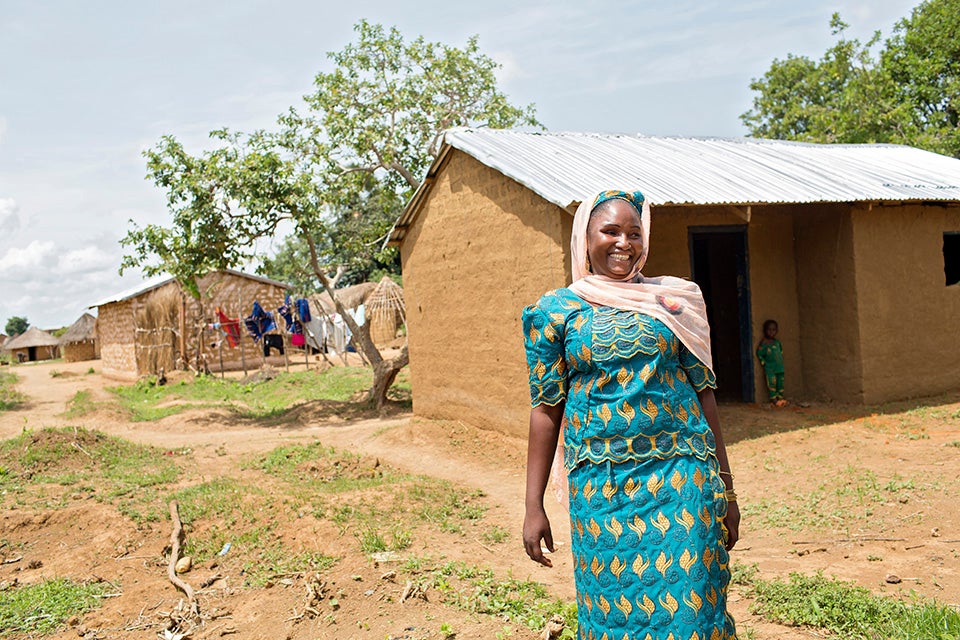 Ouseina Hamadou, 22, lives in the Ngam refugees host community and works as a food vendor. Photo: UN Women/Ryan Brown