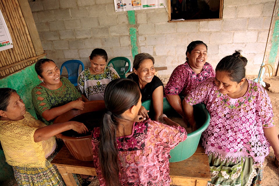 Women from Aldea Campur, in Alta Verapaz, make, market and package their own shampoo, earning extra income for themselves and for their families. Photo: UN Women/Ryan Brown