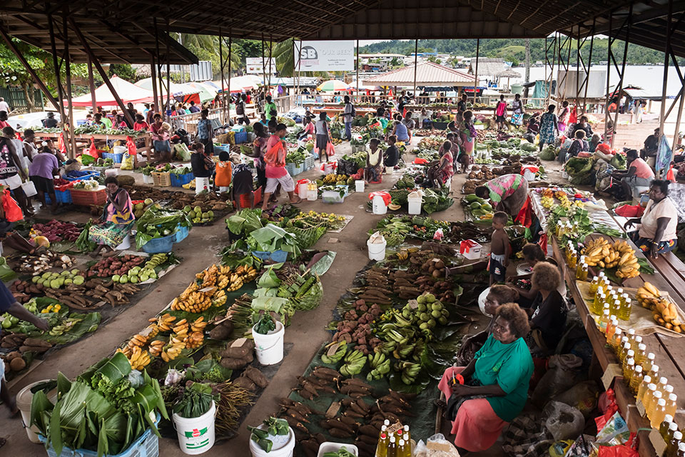 Gizo Market. Photo: UN Women/ Andrew Plant