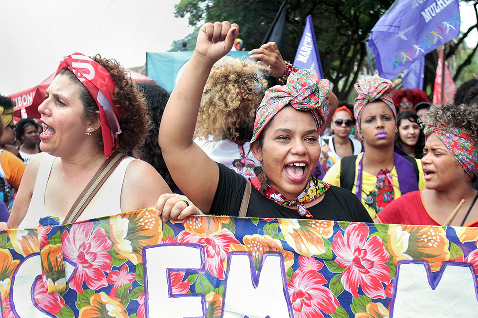 Women in Brazil march for women's rights. Photo: UN Women/Bruno Spada