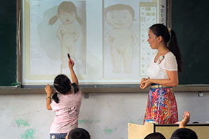In China, girl learns how to identify human body parts