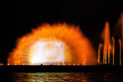 A water, light and laser show over the Bosphorus Strait closed the 16 Days of Activism. Photo: UN Women/Haluk Baylan 