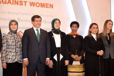 The opening of the global meeting on ending the violence against Women. Photo: UN Women/Ventura Formicone