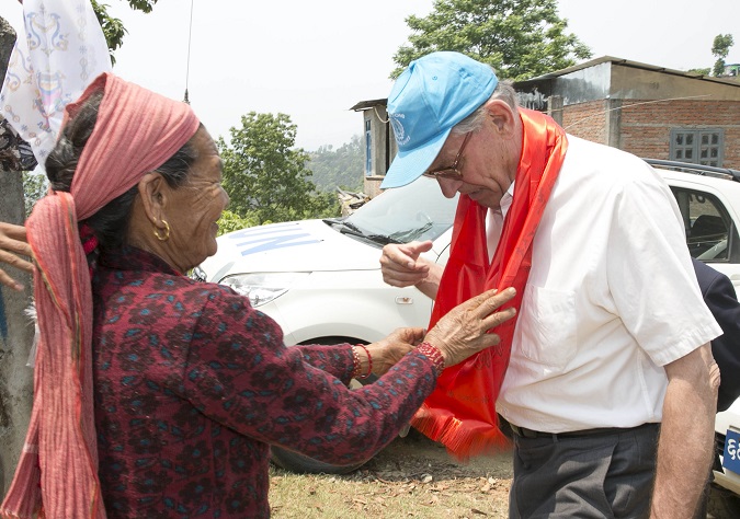 UN Deputy Secretary-General Jan Eliasson welcomed at the multipurpose women's centre in Chautara Nepal