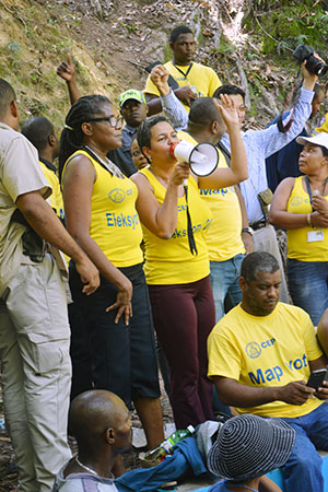 Nadege Beauvil speaks at a rally at Saut D’eau, Haiti in July 2015, as part of an awareness campaign to spur women to vote in the August elections. Photo: UN Women/Alide Andral