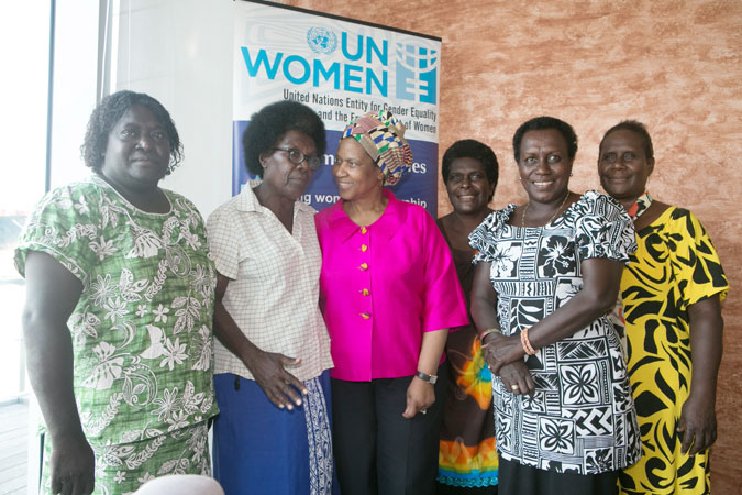 (From left to right) Ms. Isabel Peta-Sougth, Women’s Representative for South Bougainville, Ms. Josephine Getsi, Minister for Community Development and Member for Peit Constituency, UN Women Executive Director Ms. Phumzille Mlambo-Ngcuka, Mrs. Rose Pihei, President of Bougainville Women’s Federation, Ms. Francesca Semoso, Deputy Speaker for Bougainville House of Representatives and Women’s Representative for North Bougainville and Ms. Marcelin Kokiai, Women’s Representative for Central Bougainville. Photo: UN Women/Johaness Terra