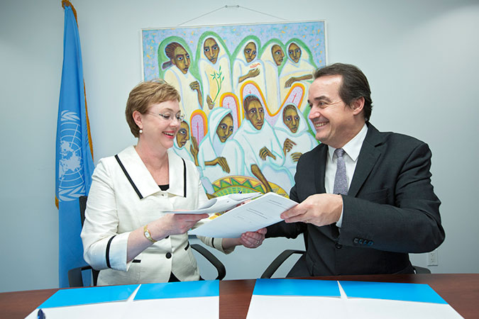 Kristen Sayer CEO of RedR Australia meets with UN Women Deputy Executive Director Yannick Glemarec to counter-sign a Memorandum of Understanding between Red R and UN Women's Humanitarian Unit. The meeting took place at UN Women Headquarters on 29 June 2016.  