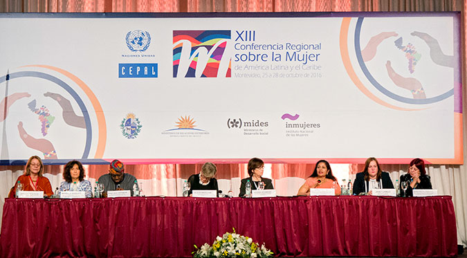 UN Women Deputy Executive Director Lakshmi Puri during the XIII Regional Conference on Women in Latin America and the Caribbean in Montevideo, Uruguay. Photo: UN Women/Diego Nessi