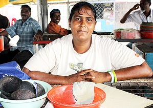 Raveena Sharma is the only female kava seller at the Tavua market in Fiji. Kava selling is usually dominated by men. Photo: UN Women/Sereana Narayan 