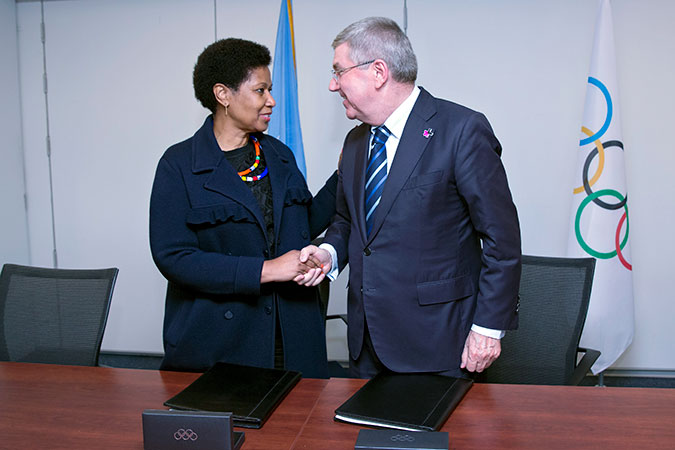 UN Women Executive Director Phumzile Mlambo-Ngcuka and IOC President Thomas Bach. Photo: UN Women/Ryan Brown