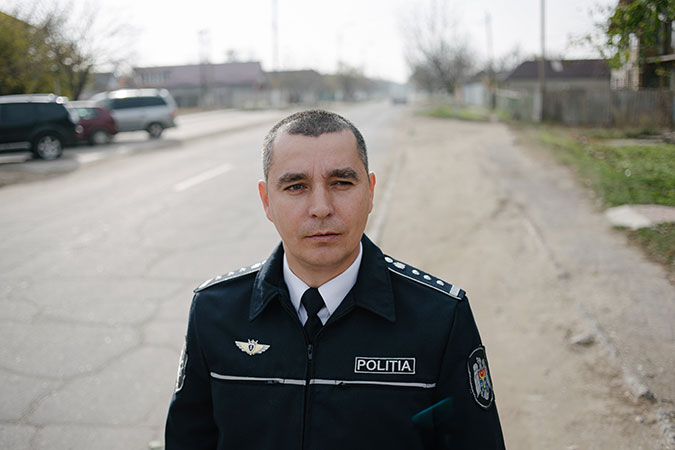 Chief Police Officer from Colibasi – Victor Zglavoci  Photo: UN Women/Ramin Mazur