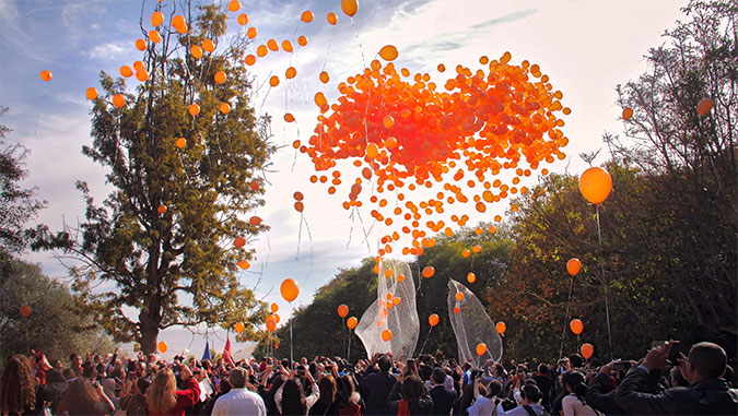 In Morocco, UN Women oranged the sky of Rabat with 1500 orange and ecofriendly balloons. 