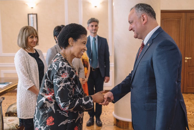 UN Women Executive Director Phumzile Mlambo-Ngcuka at the meeting with Igor Dodon, President of Moldova. Photo: UN Women Moldova/Ramin Mazur