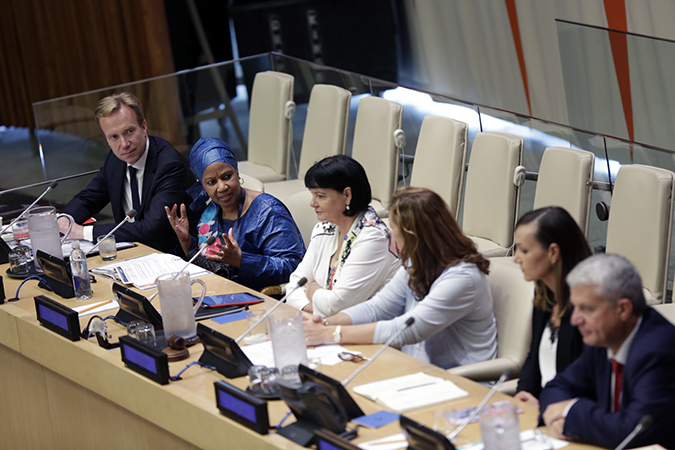 UN Women Executive Director Phumzile Mlambo Ngcuka participates in a high-level discussion on the issue of paid parental leave. Photo: UN Women/Ryan Brown