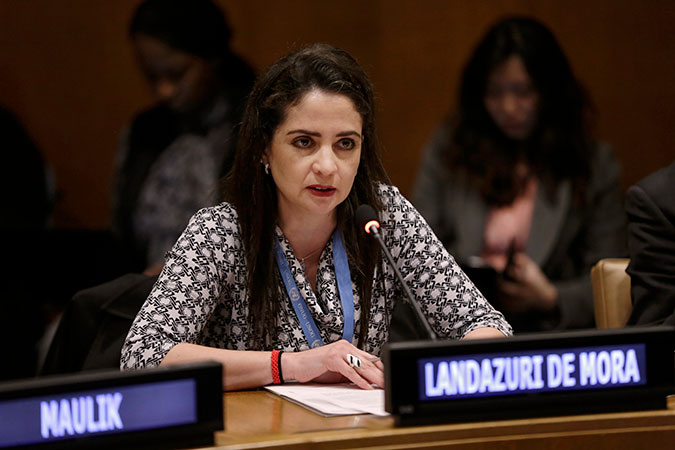 María Landázuri De Mora, of the Committee on the Protection of the Rights of All Migrant Workers and Members of their Families speaks at the event ‘Integrating a gender perspective in the global compact for safe, orderly and regular migration’. Photo: UN Women/Ryan Brown