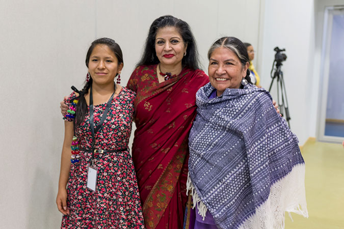 Deputy Executive Director Lakshmi Puri with Gloria Quispe Giron and Tarcila Rivera, indigenous women leaders from Peru. UN Women/Eduard Serra