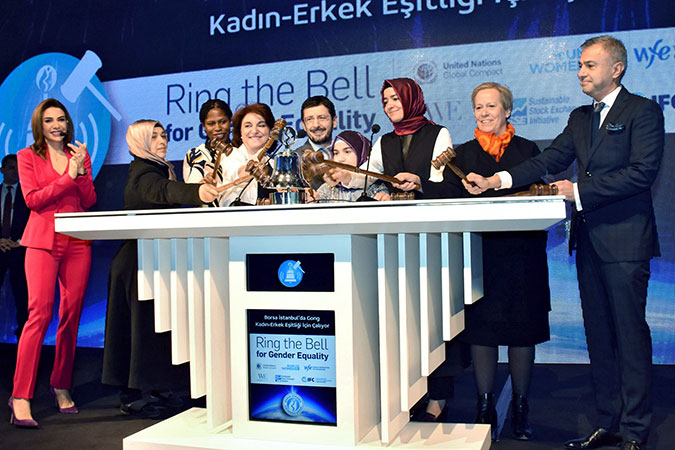 Ring the bell for gender equality at Istanbul Stock Exchange. Photo: UN Women