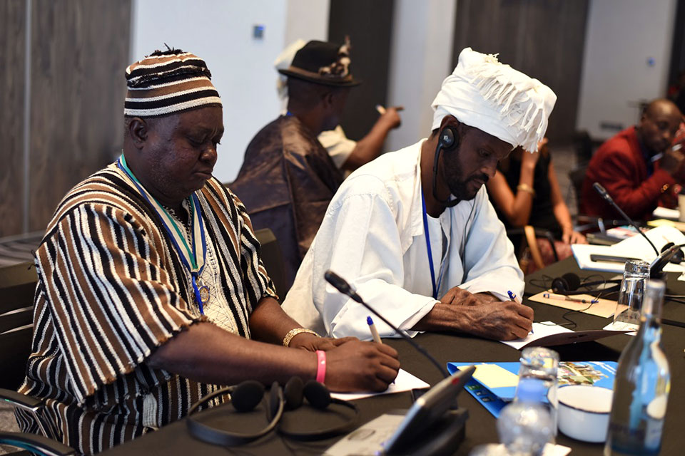 Male and female traditional leaders across Africa share strategies that have worked in their communities to end child marriage. Imam, Mohamed Salih Hamid Mohamed of Sudan and Paramount Chief Soko Koroma Messi of Sierra Leone (L:R) Photo: UN Women 