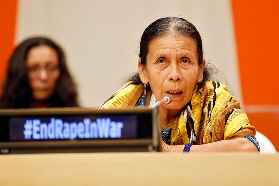 Demecia Yat, a survivor of sexual violence in conflict, shares her story during an event commemorating the tenth anniversary of the mandate on sexual violence in conflict. Photo: UN Women/Ryan Brown