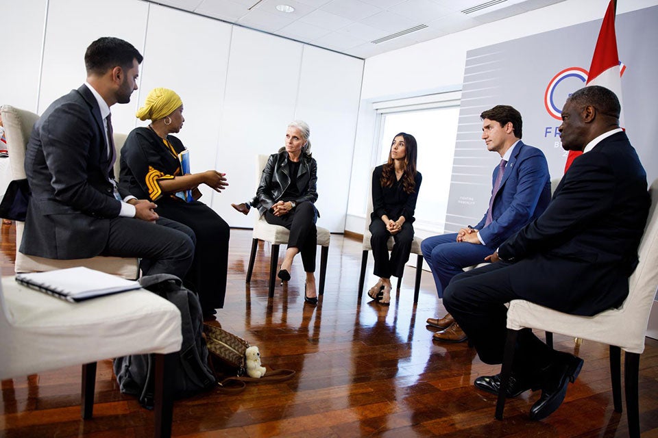 UN Women Executive Director Phumzile Mlambo-Ngcuka with Prime Minister of Canada Justin Trudeau and Nobel Peace Prize Laureates Nadia Murad and Denis Mukwege in Biarritz, France. Photo: Adam Scotti