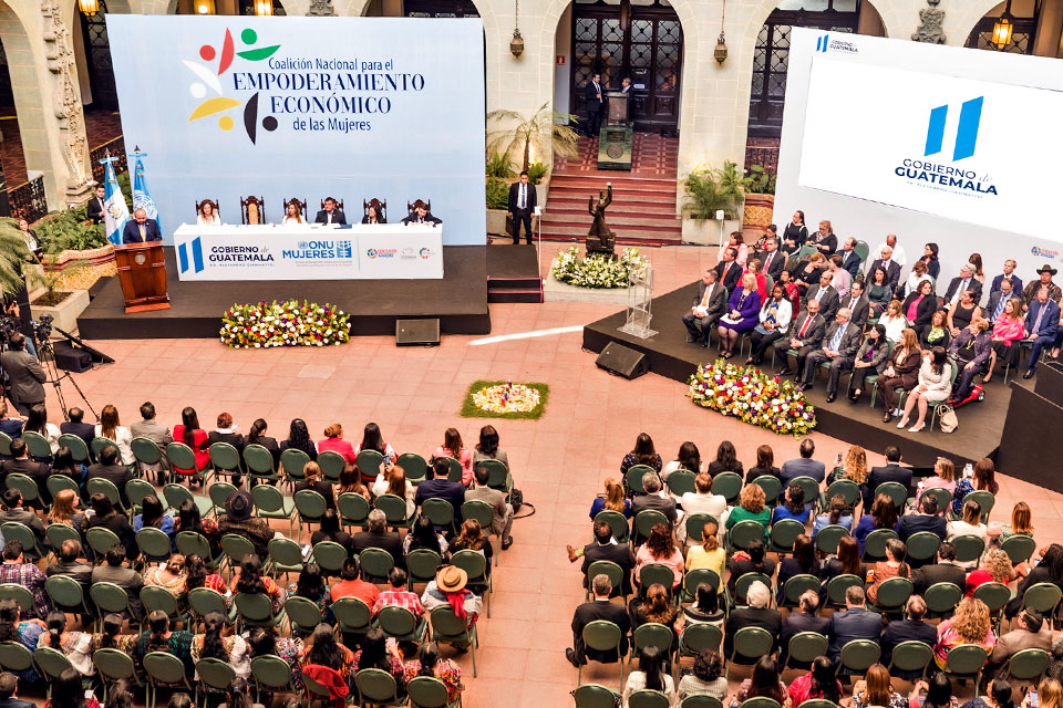Stakeholders came together to launch the National Coalition for the Economic Empowerment of Women, led by the Government of Guatemala and UN Women. Photo: UN Women/Luis Barrueto