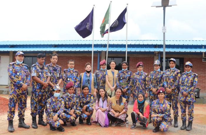 UN Women works with the Bangladesh Armed Police Battalions that serve Cox’s Bazar refugee camp. The battalions are committed to providing tailored policing services to the Rohingya community and addressing the specific needs of women and girls. Photo: UN Women.
