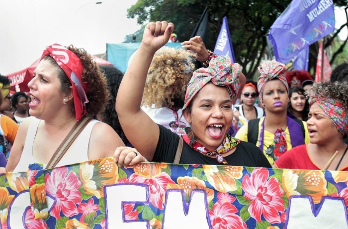 A diverse range of women came from all over the country to the Black Women’s March against Racism and Violence on 18 November 2015 in Brasilia, Brazil, to draw attention to the double discrimination faced by women of African descent on account of their gender and the colour of their skin. Photo: UN Women/Bruno Spada.
