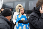 A Ukrainian woman waiting in line at the Palanca-Maiaki-Udobnoe border crossing point, between the Republic of Moldova and Ukraine, 1 March 2022. Photo: Aurel Obreja, UN Women Moldova