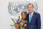 Raquelina Langa poses for a photo with UN Secretary-General Ban Ki-moon. UN Photo/Mark Garten