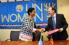 UN Women Executive Director Phumzile Mlambo-Ngucka and Jesús Manuel Gracia Aldaz, Spain’s Secretary of State for International Cooperation and for Ibero-America, signed a Strategic Partnership Framework in New York on 29 September. 